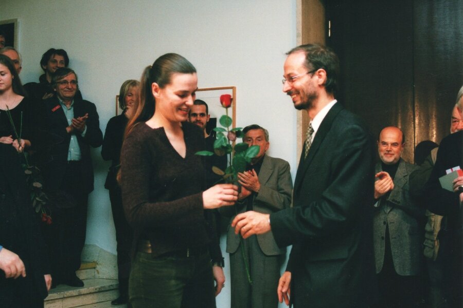 zleva v popředí Markéta Othová, Radek Horáček, vlevo na schodech Jiří Ševčík, za R. Horáčkem Petr Haimann; foto: Michaela Dvořáková